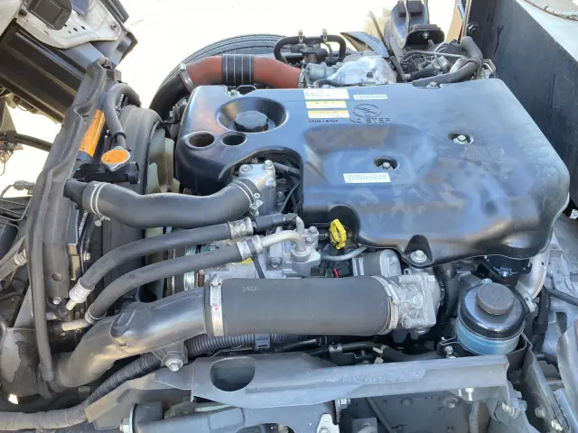 いすゞ エルフ TKG-NKR85AN(2WD)の写真18