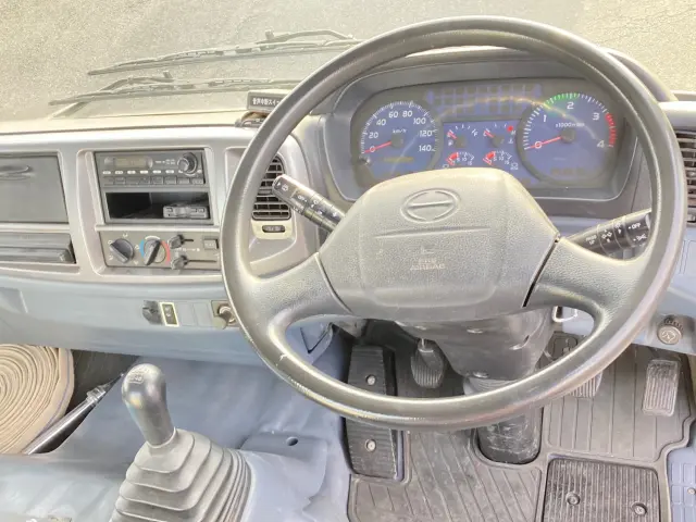 日野 レンジャー BDG-FC6JCWA(2WD)の写真20