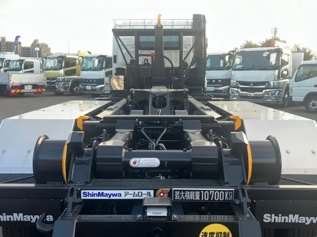 日野 プロフィア 2DG-FS1AJE(6x4)の写真8