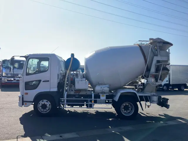 日野 レンジャー 2KG-FJ2ABA(2WD)の写真5