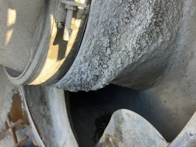 日野 レンジャー 2KG-FJ2ABA(2WD)の写真12