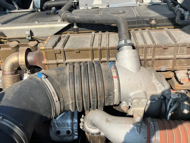 三菱 スーパーグレート QPG-FU60VZ(6x2)の写真18