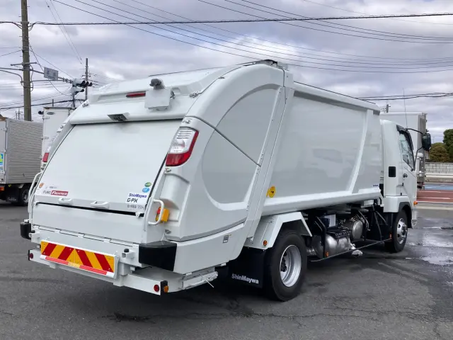 三菱 ファイター 2KG-FK72F(2WD)の写真3