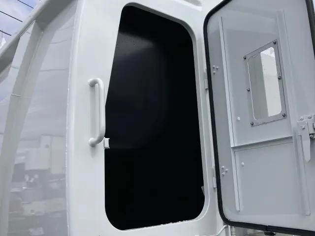 三菱 ファイター 2KG-FK72F(2WD)の写真11