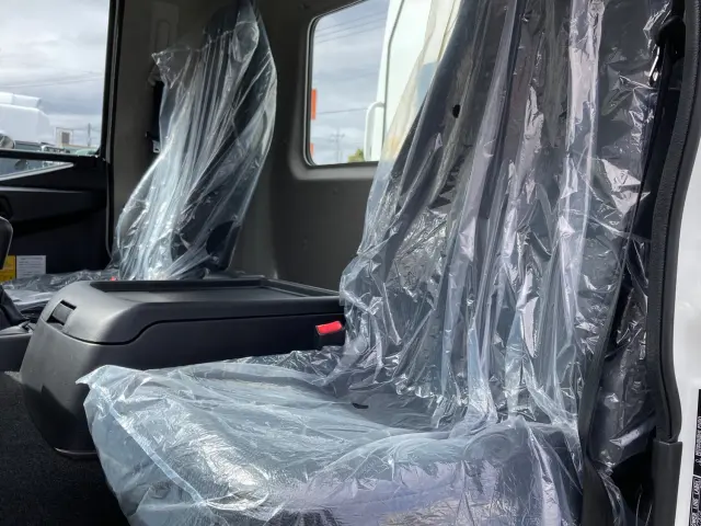 三菱 ファイター 2KG-FK72F(2WD)の写真18