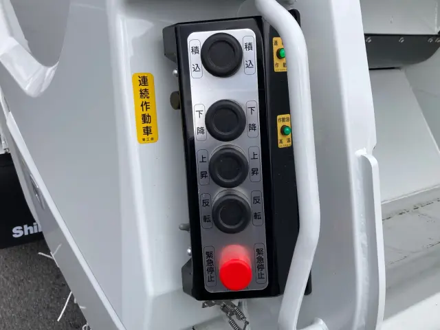 三菱 ファイター 2KG-FK72F(2WD)の写真21