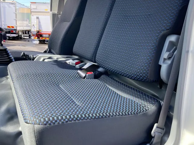 日野 デュトロ 2KG-XZU700M(2WD)の写真19