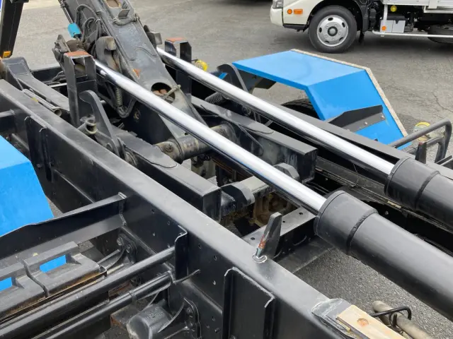 ＵＤ コンドル 2RG-BRR90S2(2WD)の写真9