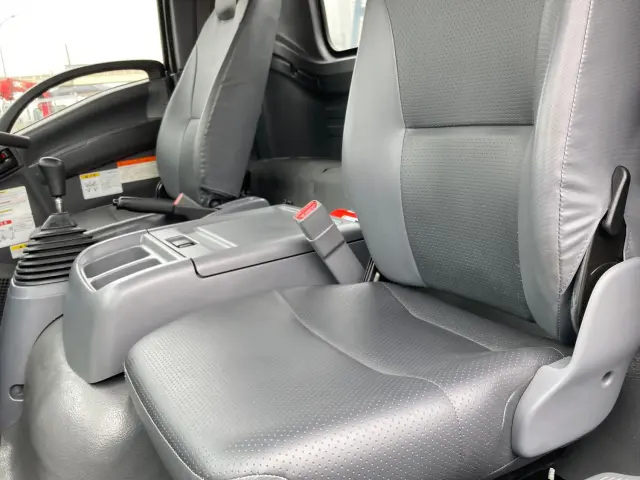 ＵＤ コンドル 2RG-BRR90S2(2WD)の写真16