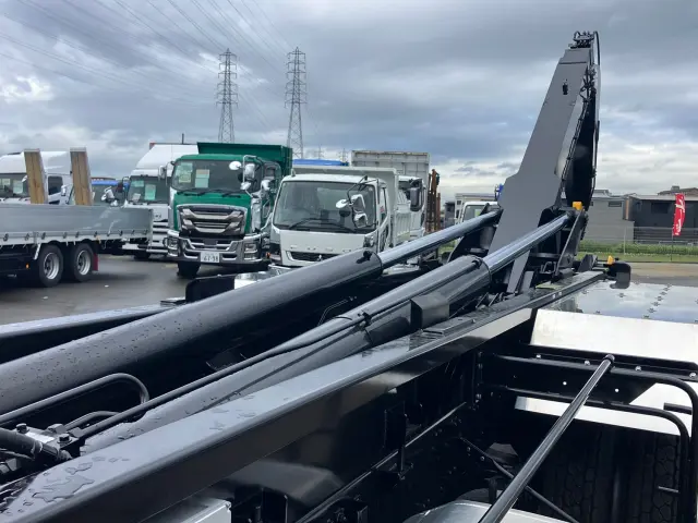 三菱 スーパーグレート 2PG-FV80VZ(6x4)の写真8