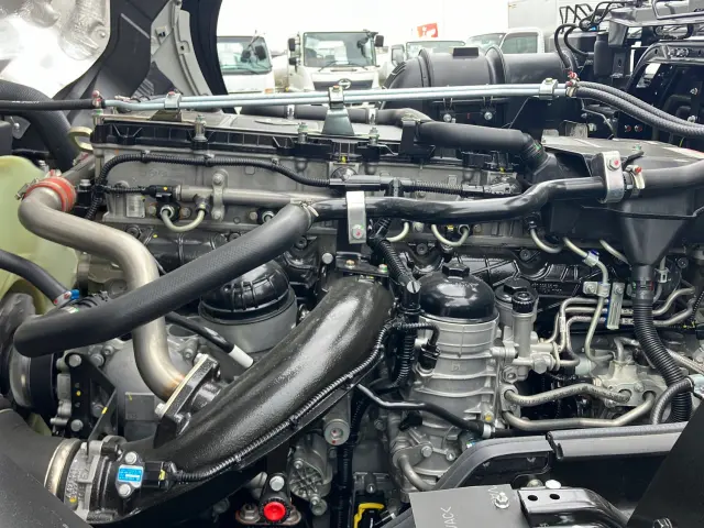 三菱 スーパーグレート 2PG-FV80VZ(6x4)の写真12