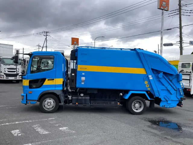 日野 レンジャー 2KG-FC2ABA(2WD)の写真5