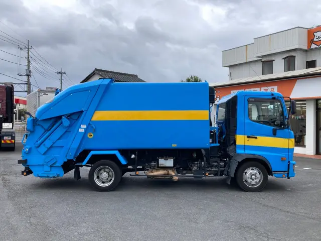 日野 レンジャー 2KG-FC2ABA(2WD)の写真6