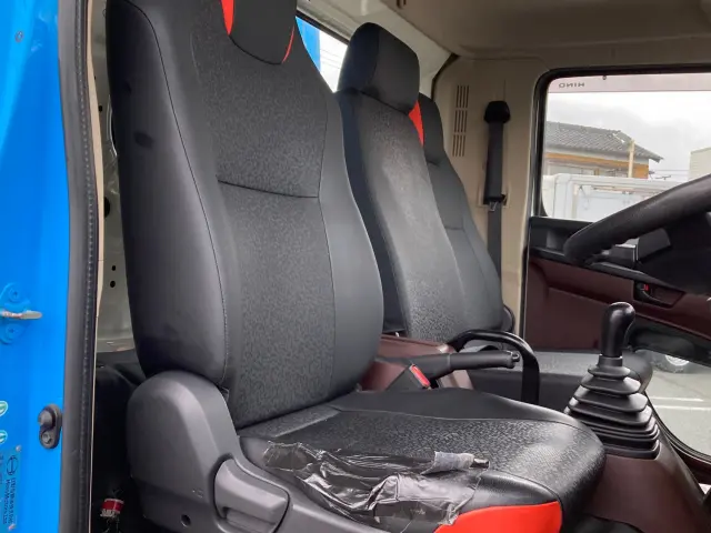 日野 レンジャー 2KG-FC2ABA(2WD)の写真17