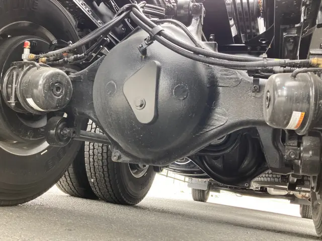 日野 プロフィア 2DG-FS1AJE(6x4)の写真12