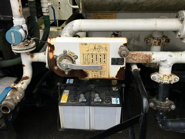 いすゞ エルフ SKG-NPR85YN(2WD)の写真12