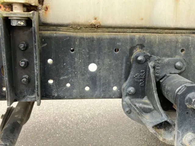 いすゞ エルフ SKG-NPR85YN(2WD)の写真14