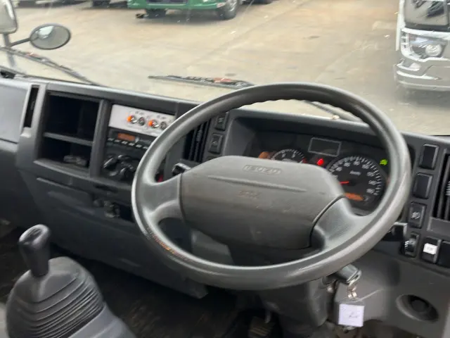 いすゞ エルフ SKG-NPR85YN(2WD)の写真20