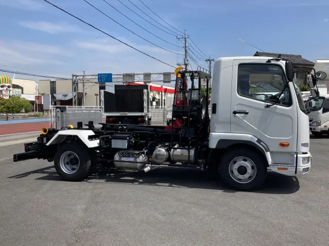 三菱 ファイター 2KG-FK72F(2WD)の写真6