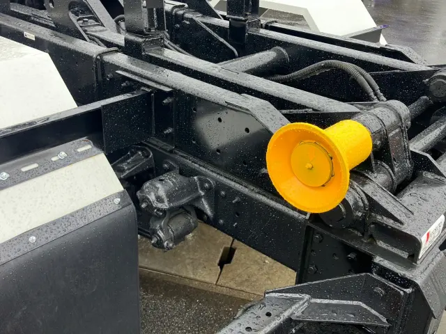 三菱 ファイター 2KG-FK62F(2WD)の写真10