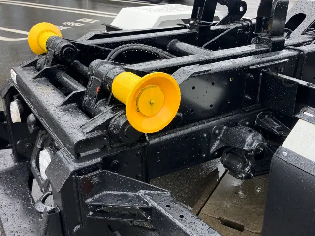 三菱 ファイター 2KG-FK62F(2WD)の写真11