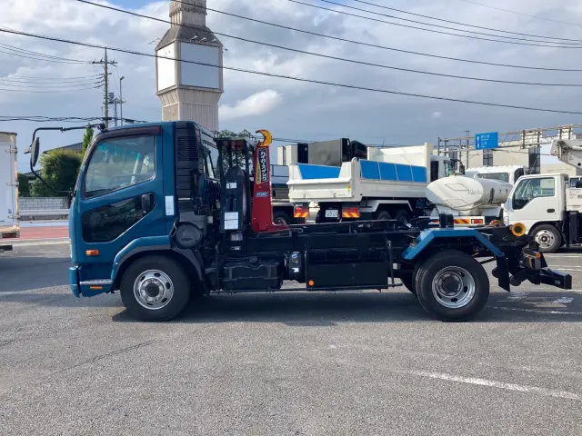 三菱 ファイター TKG-FK71F(2WD)の写真5