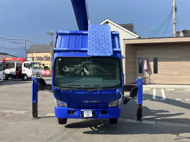 いすゞ エルフ SKG-NKR85YN(2WD)の写真24