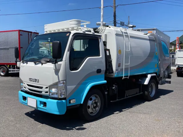 いすゞ エルフ 2PG-NKR88YN(2WD)の写真1