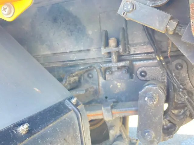 いすゞ エルフ 2PG-NKR88YN(2WD)の写真13