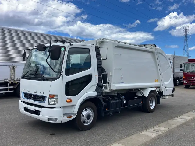 三菱 ファイター 2PG-FK72N(2WD)の写真1