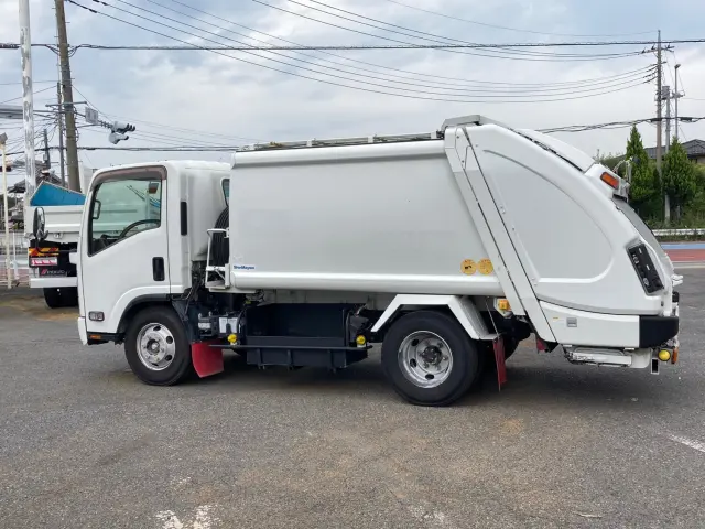 いすゞ エルフ TKG-NPR85YN(2WD)の写真5