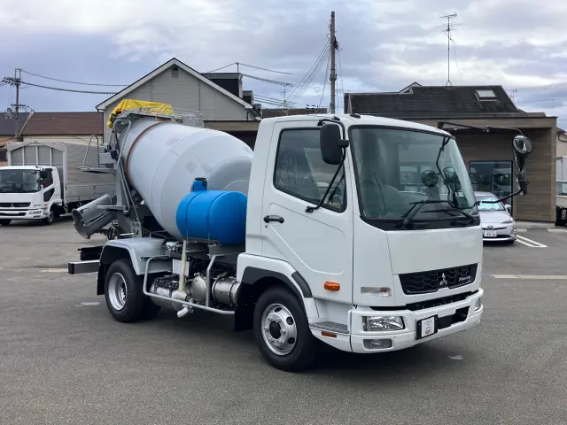 三菱 ファイター 2KG-FK72F(2WD)の写真2