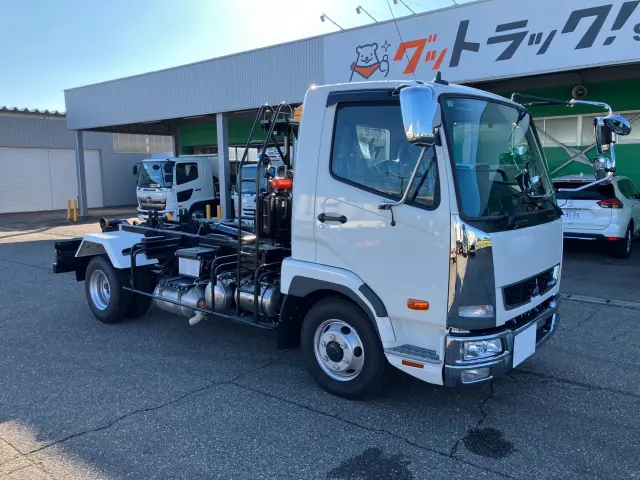 三菱 ファイター 2KG-FK72F(2WD)の写真2