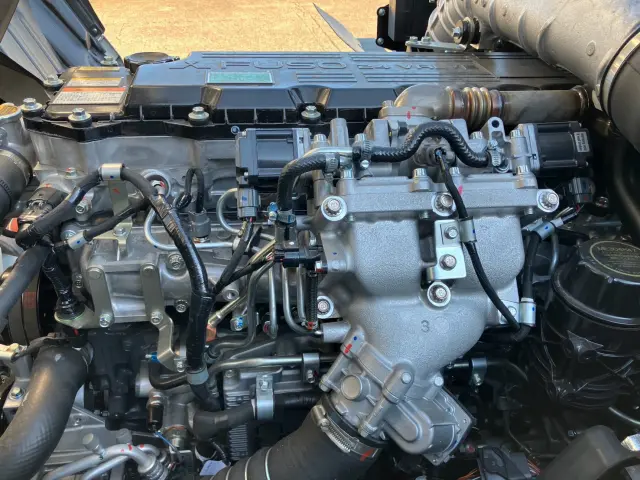 三菱 ファイター 2KG-FK72F(2WD)の写真12