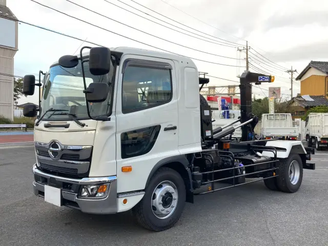 日野 レンジャー 2KG-FE2ACA(2WD)の写真1