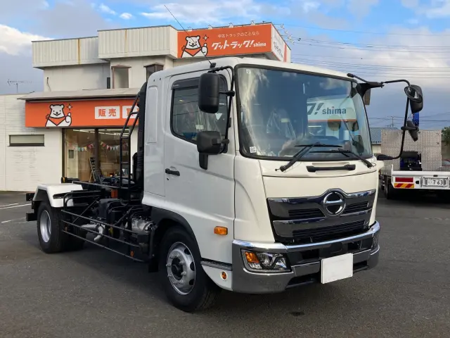 日野 レンジャー 2KG-FE2ACA(2WD)の写真2