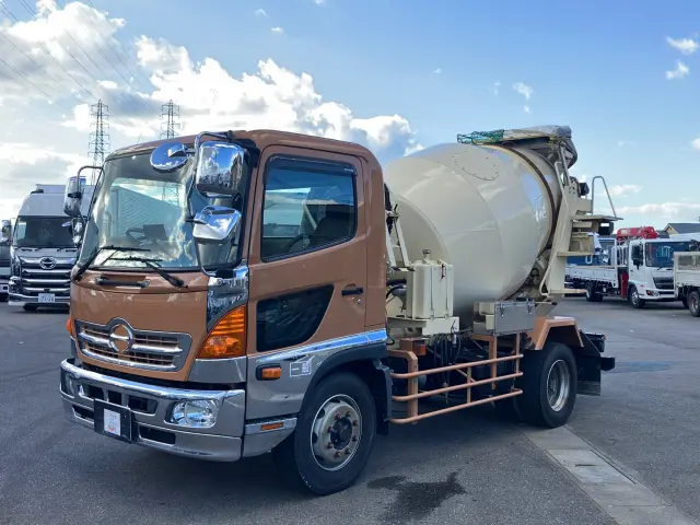 日野 レンジャー LKG-FJ7JDAA(2WD)の写真1