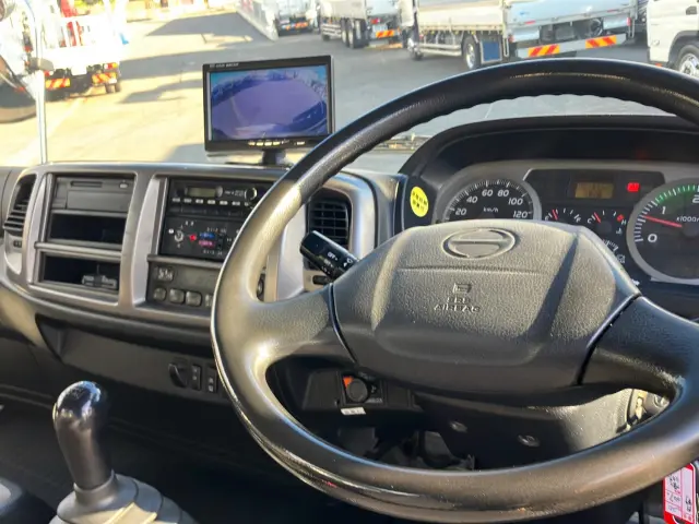 日野 レンジャー LKG-FJ7JDAA(2WD)の写真21