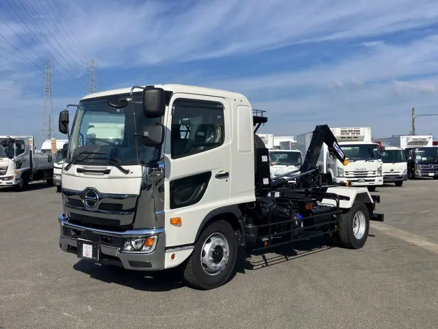 日野 レンジャー 2KG-FE2ACA(2WD)の写真1