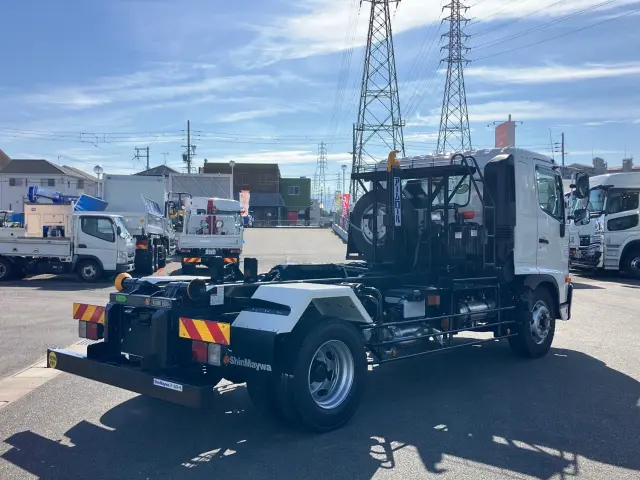 日野 レンジャー 2KG-FE2ACA(2WD)の写真2