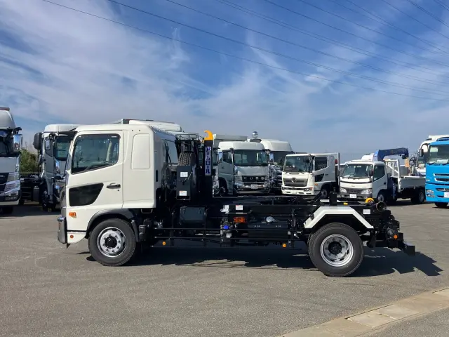 日野 レンジャー 2KG-FE2ACA(2WD)の写真4