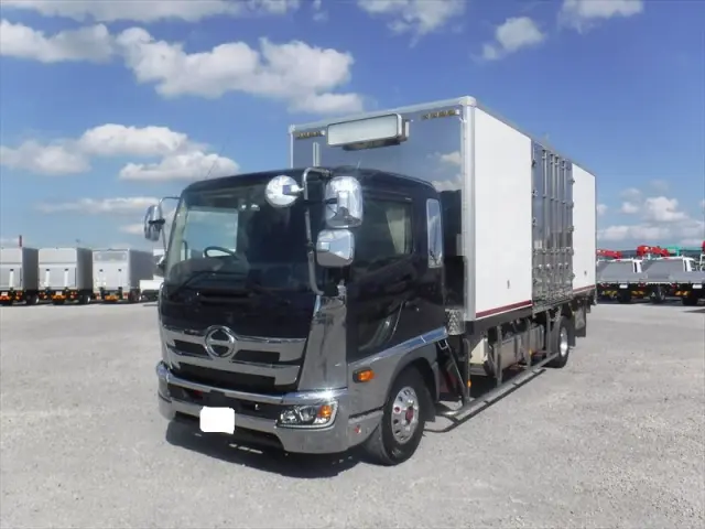 日野 レンジャー 2KG-FD2ABA(2WD)の写真1