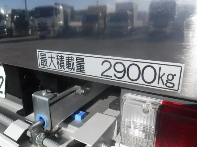 日野 デュトロ 2RG-XZU712M(2WD)の写真13