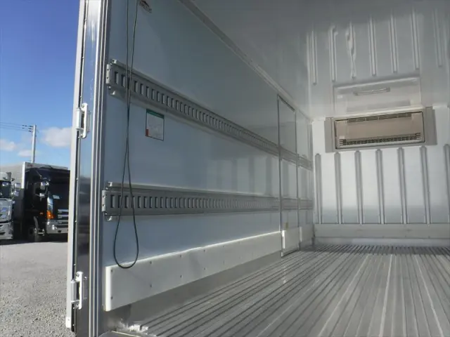 日野 デュトロ 2RG-XZU712M(2WD)の写真23