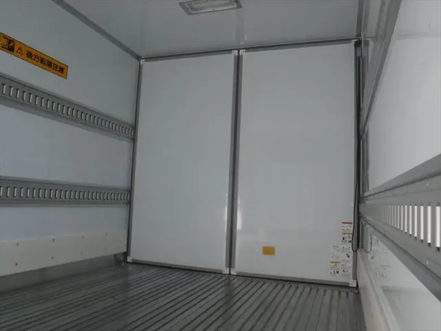 日野 デュトロ 2RG-XZU712M(2WD)の写真29