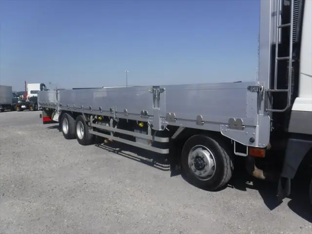 三菱 スーパーグレート QPG-FS64VZ(8x4)の写真5