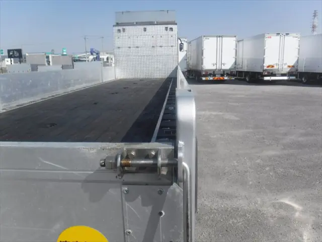 三菱 スーパーグレート QPG-FS64VZ(8x4)の写真10