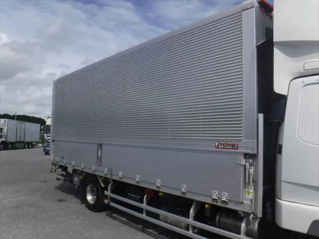 三菱 ファイター 2KG-FK64F(2WD)の写真5