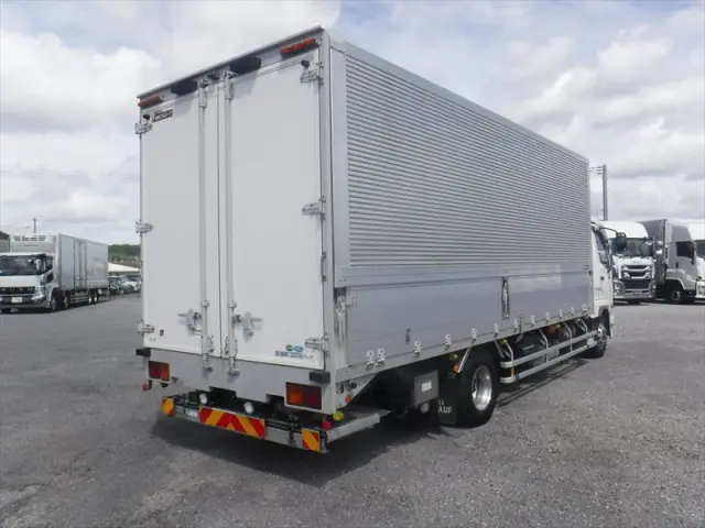 三菱 ファイター 2KG-FK64F(2WD)の写真8