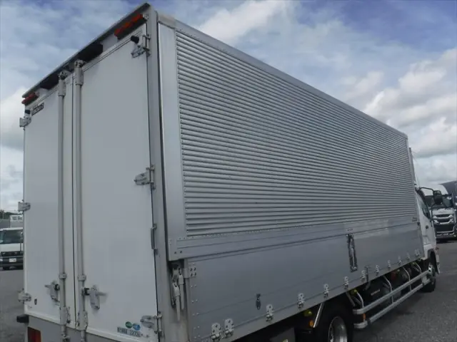 三菱 ファイター 2KG-FK64F(2WD)の写真9